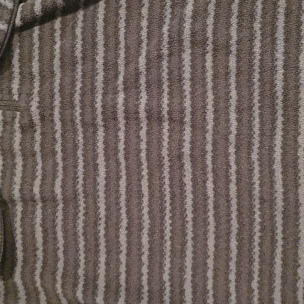 Columbia Sweater - Picture 5 of 5